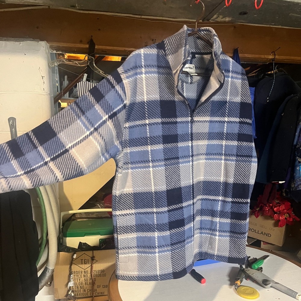 Nice an snuggly warm for spring & or fall sitting around a camp fire